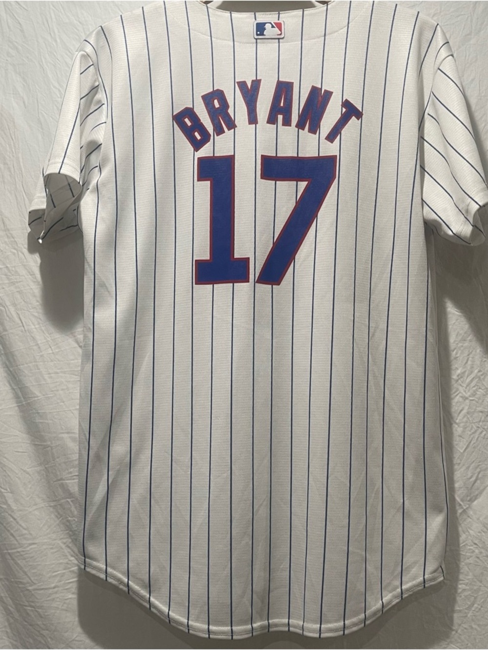 Chicago Cubs Kris Bryant #17 Jersey Youth XL 18/20 White Pinstripe Majestic
